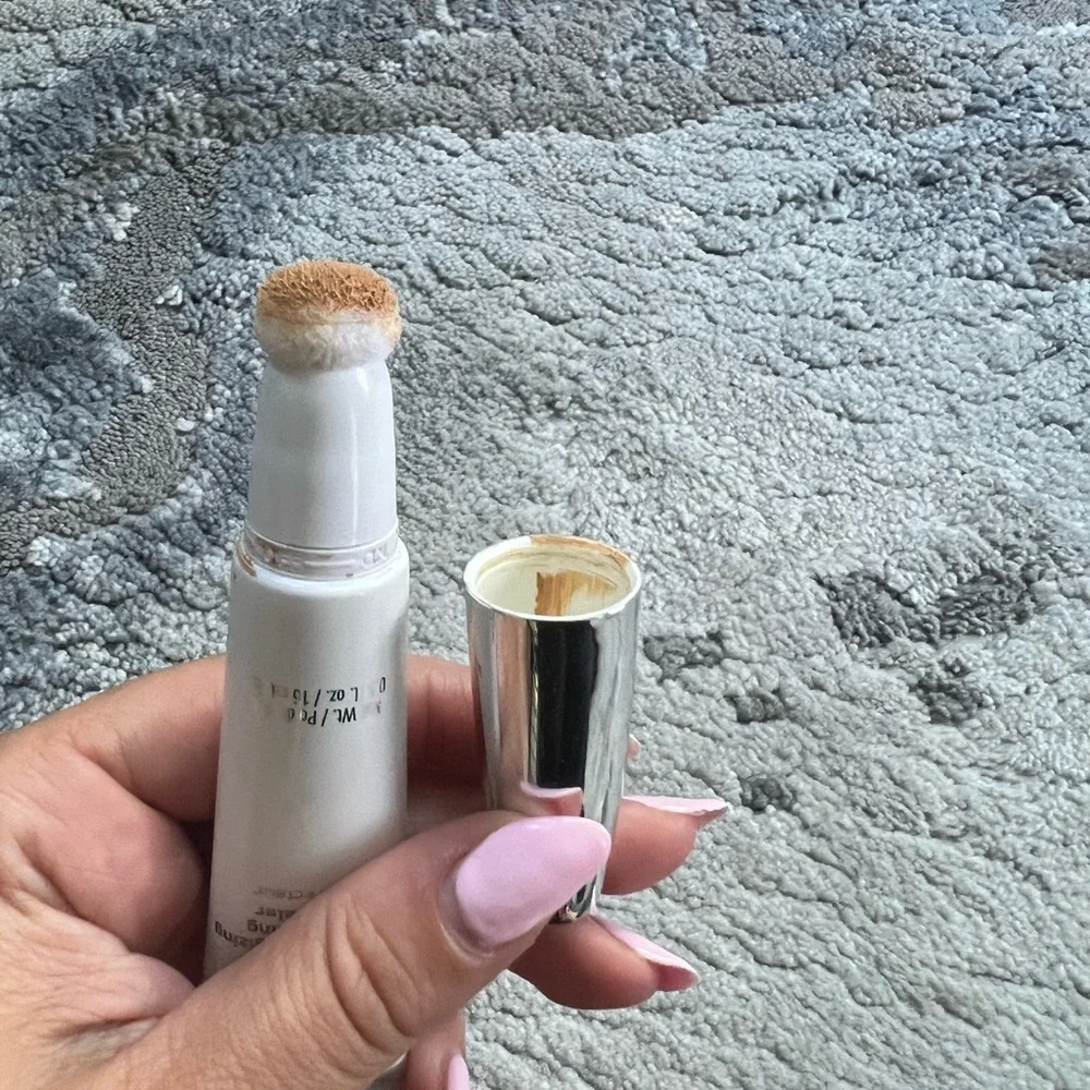 Mally Beauty Starfruit Energizing Brightening Concealer Light